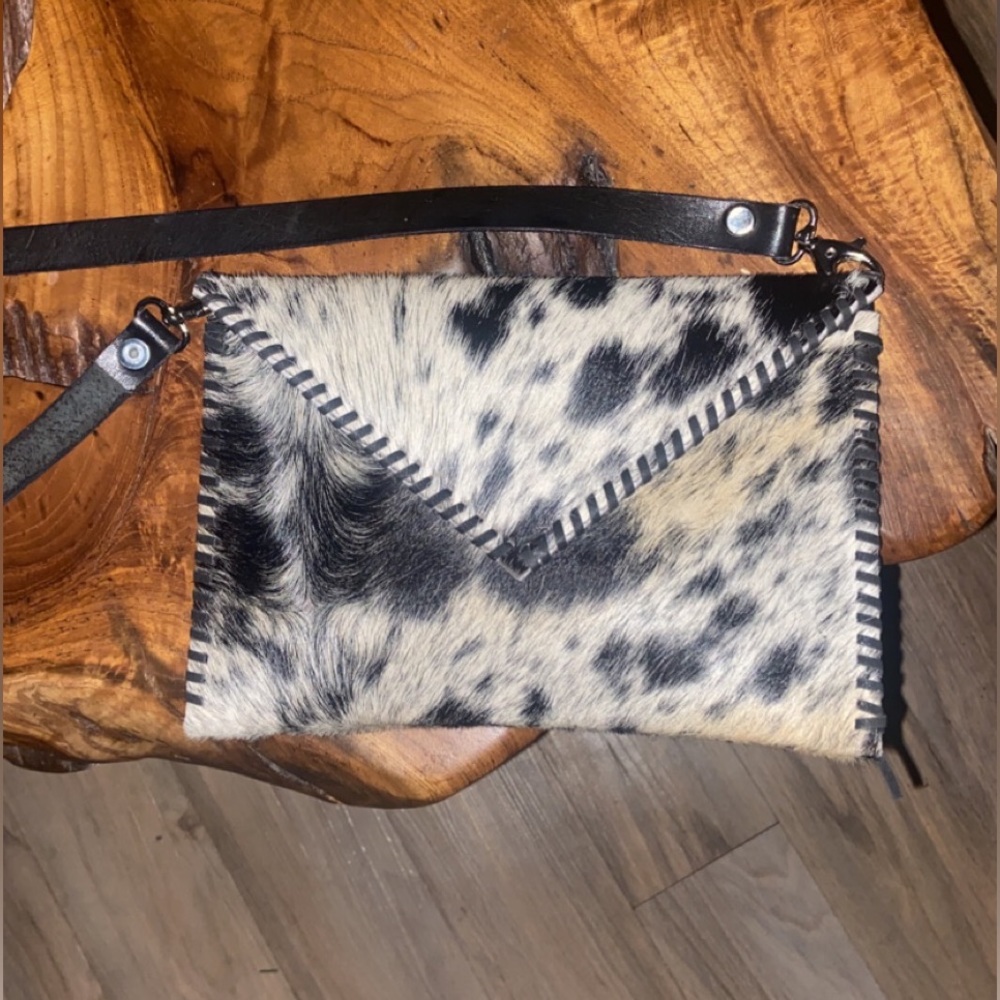 Brand new calf hide wallet on chain